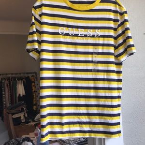 Guess tee